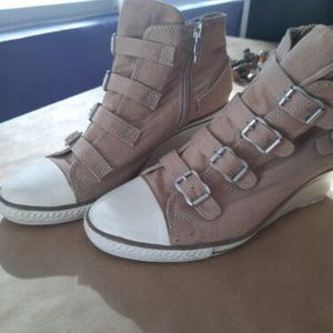 Ash Genial Wedge Sneakers Size 9, 40  Tan